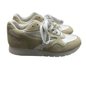 SAS Winner Running Shoes Non Marking Outsole Beige Leather Upper Women's 7
